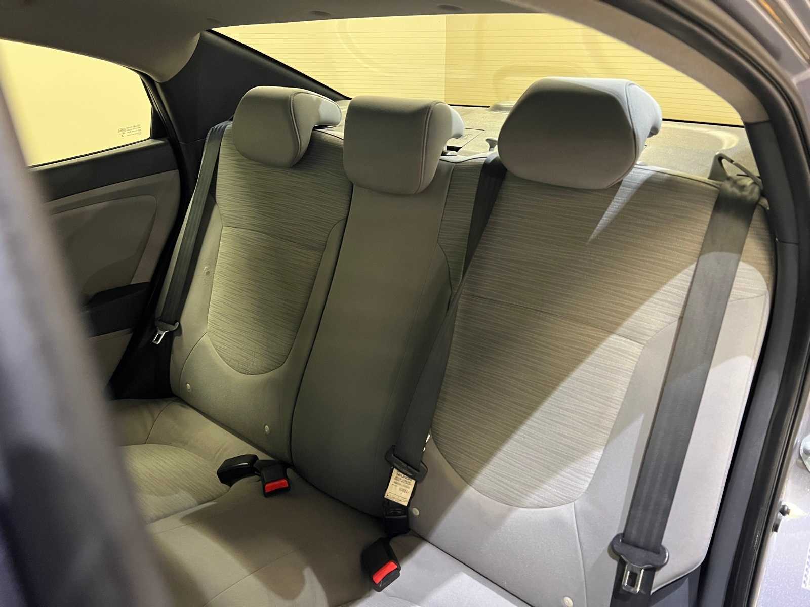 Thumbnail: 2017 Hyundai Accent - 13