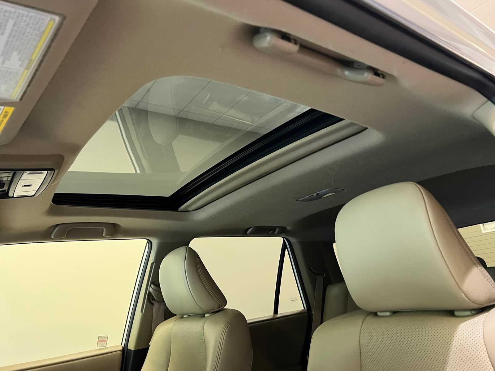 Thumbnail: 2023 Toyota 4Runner - 17