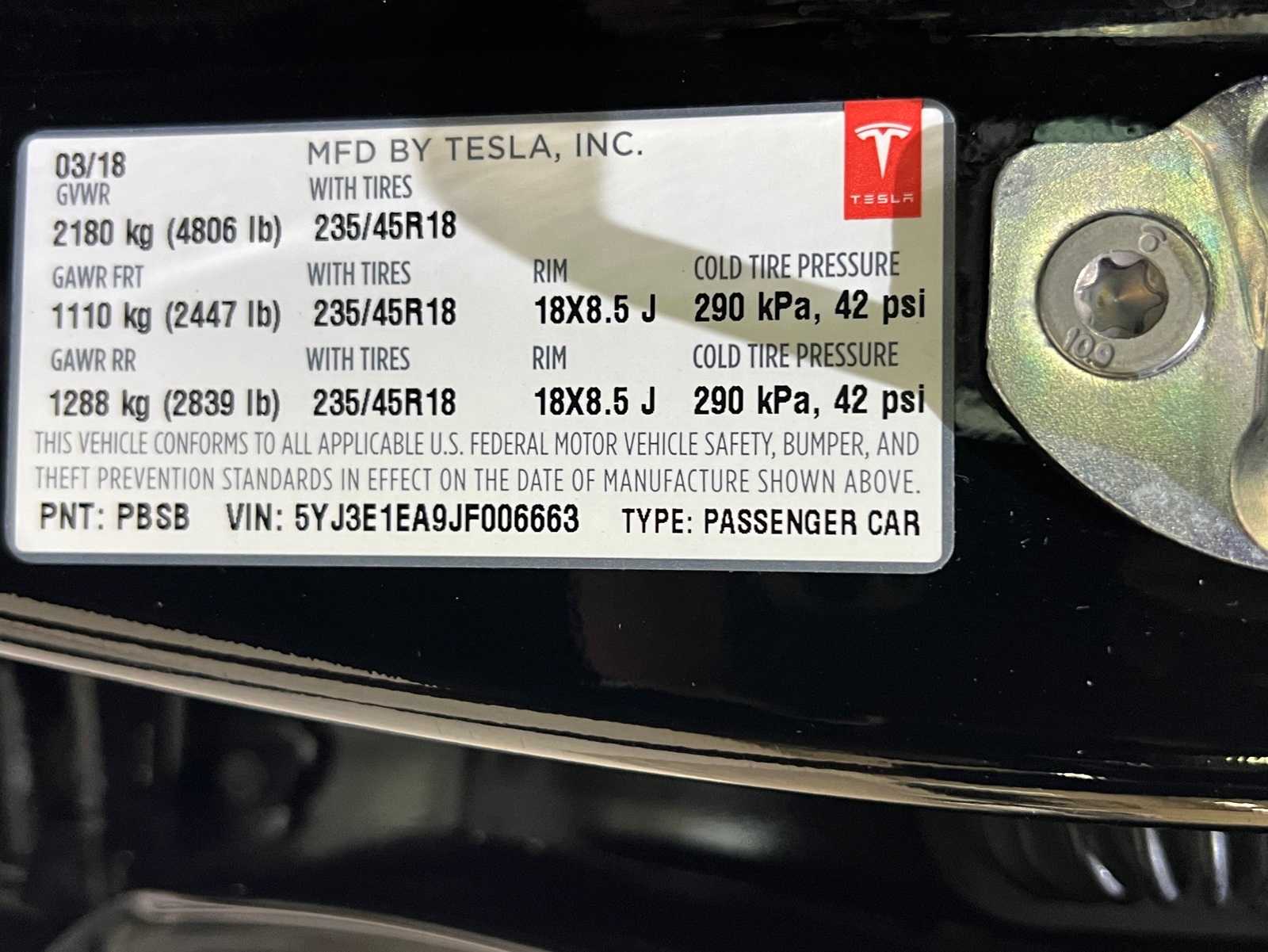 Thumbnail: 2018 Tesla Model 3 - 21