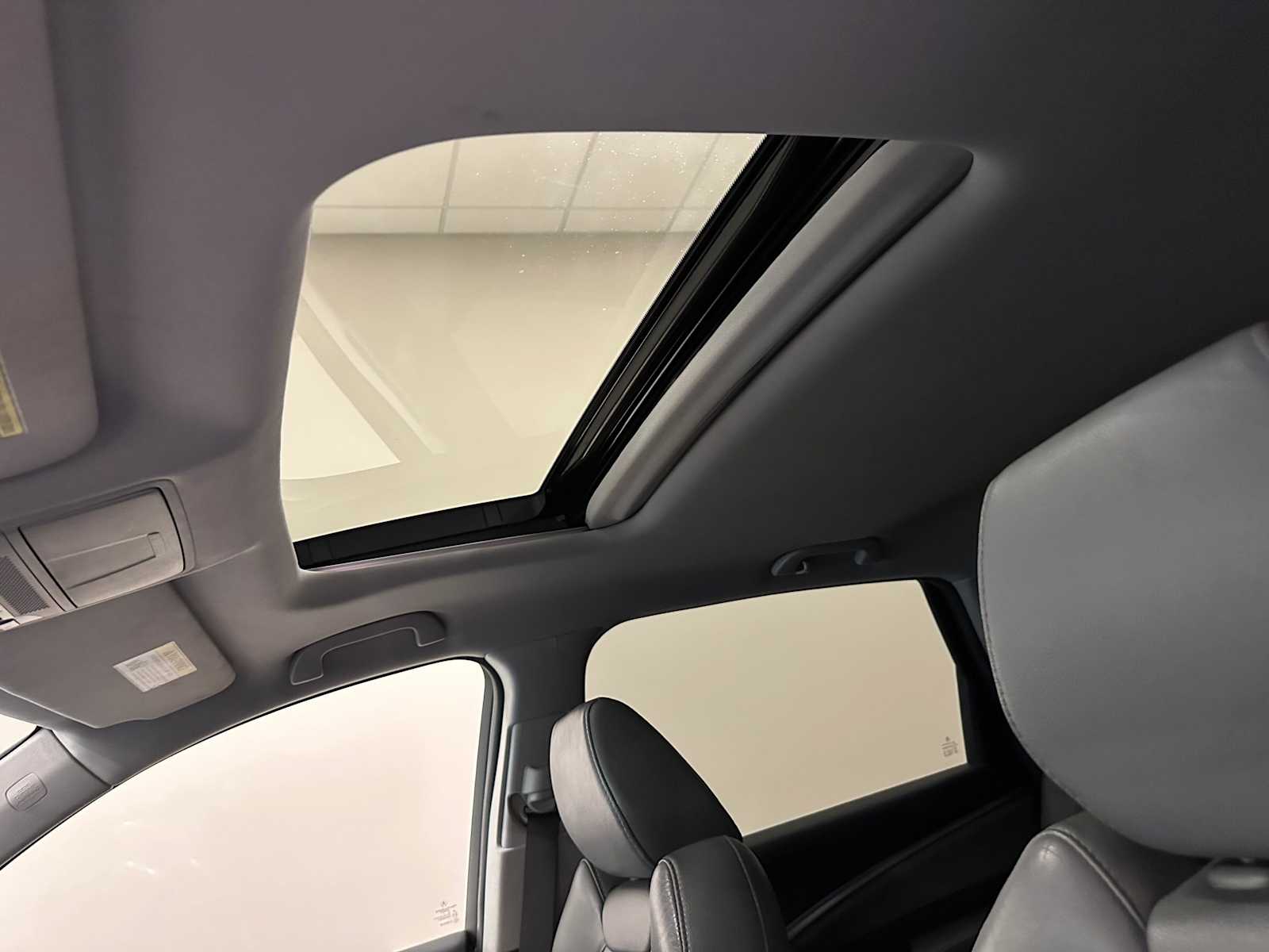 Thumbnail: 2014 Acura MDX - 20