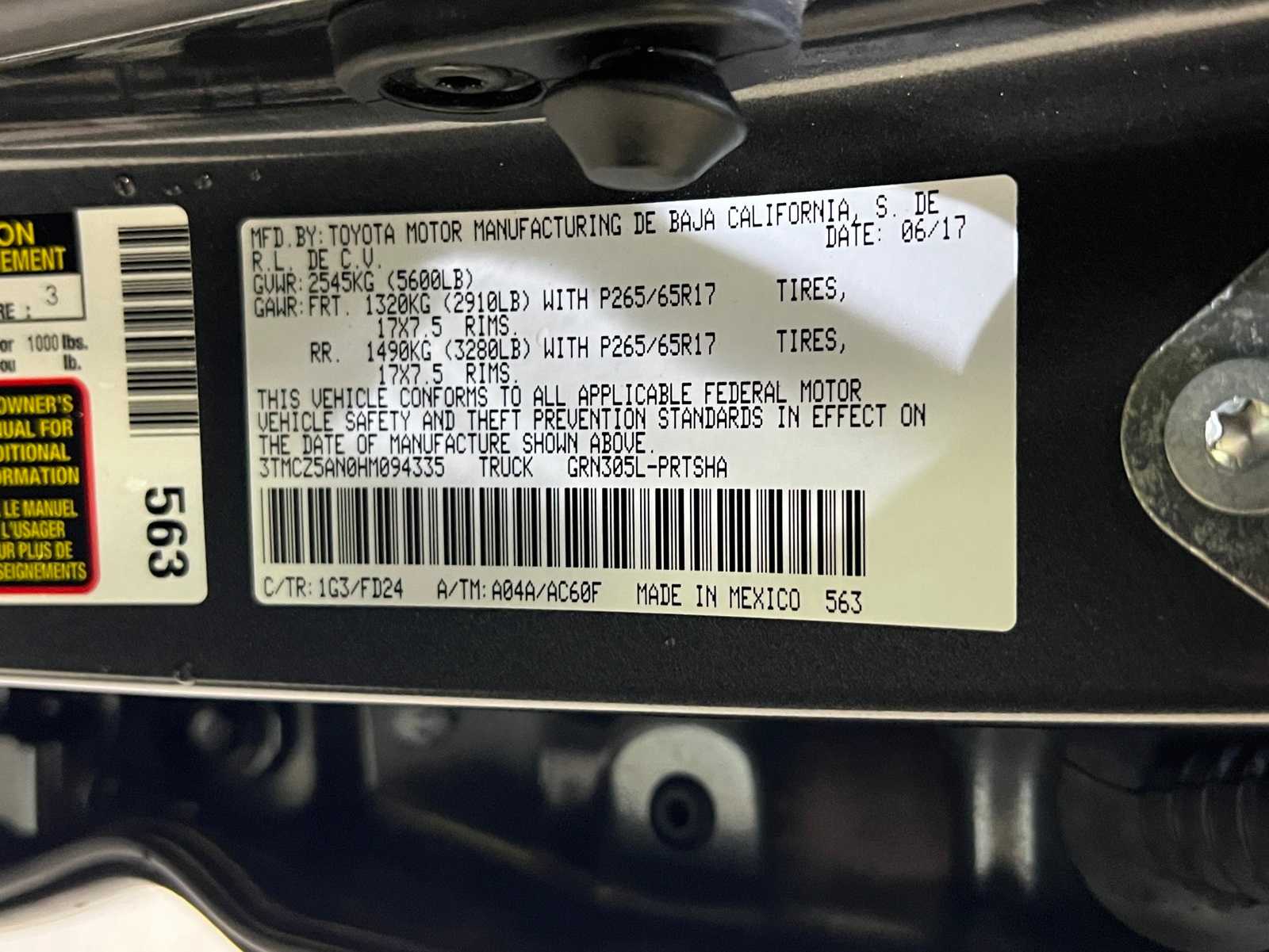 Thumbnail: 2017 Toyota Tacoma - 29