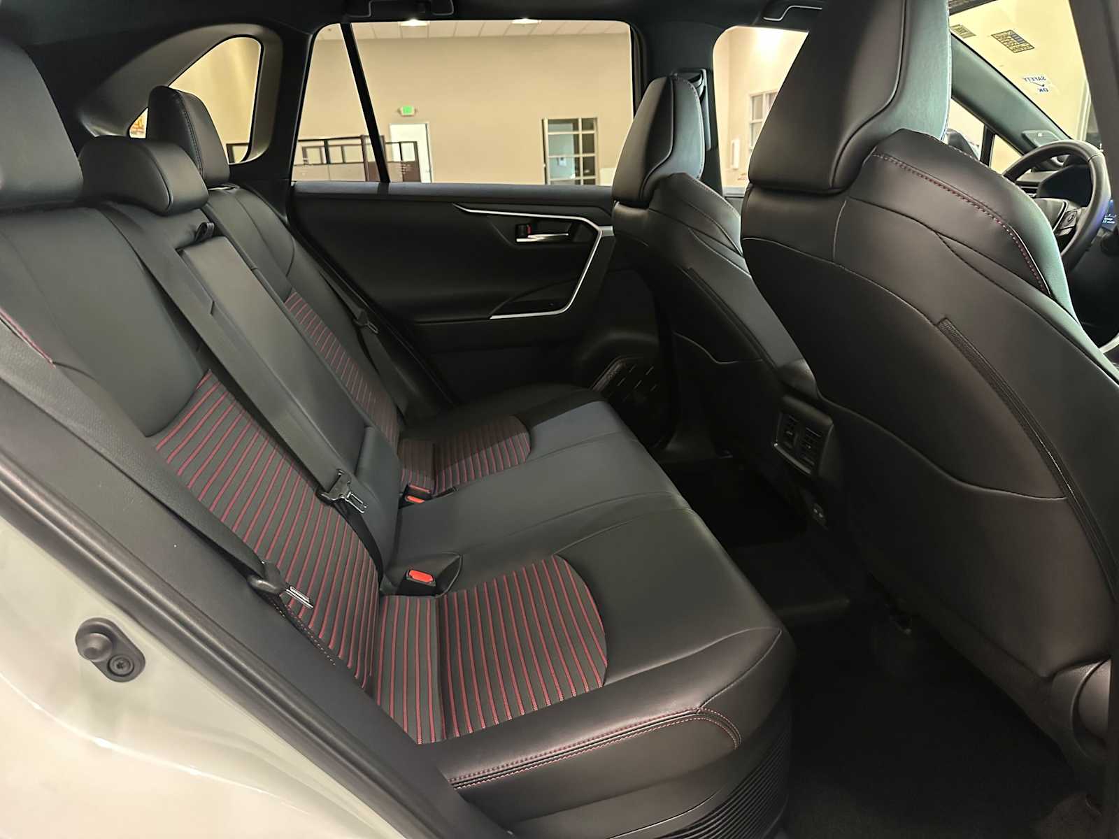 Thumbnail: 2024 Toyota RAV4 - 24