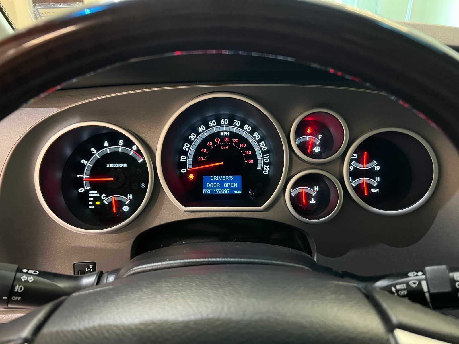 Thumbnail: 2014 Toyota Sequoia - 19