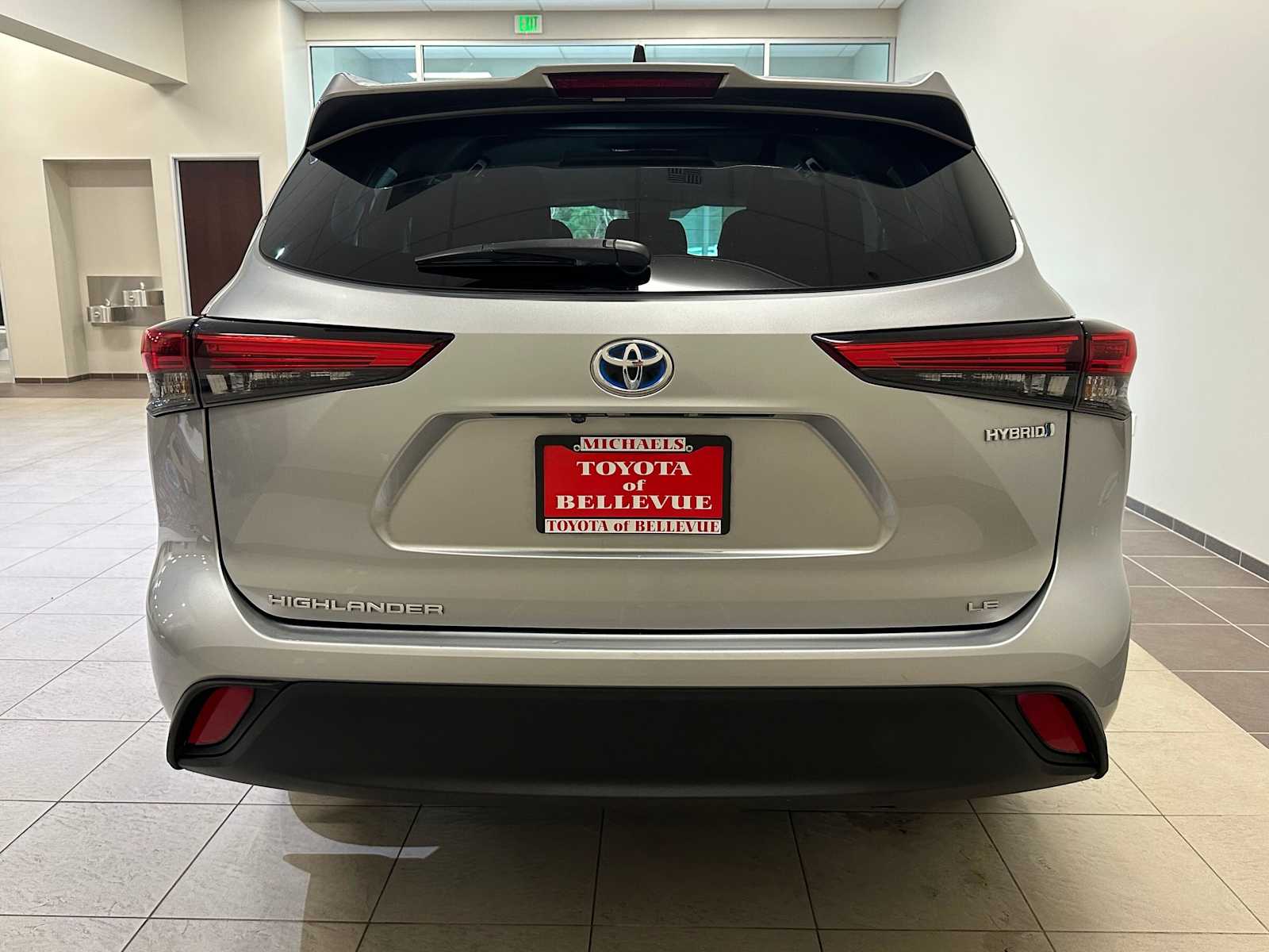 Thumbnail: 2022 Toyota Highlander - 5