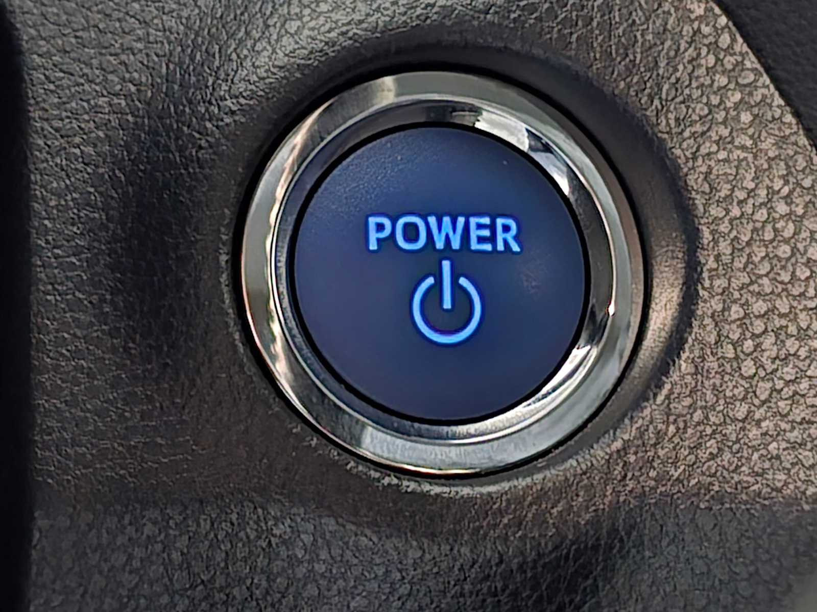 Thumbnail: 2022 Toyota RAV4 - 19