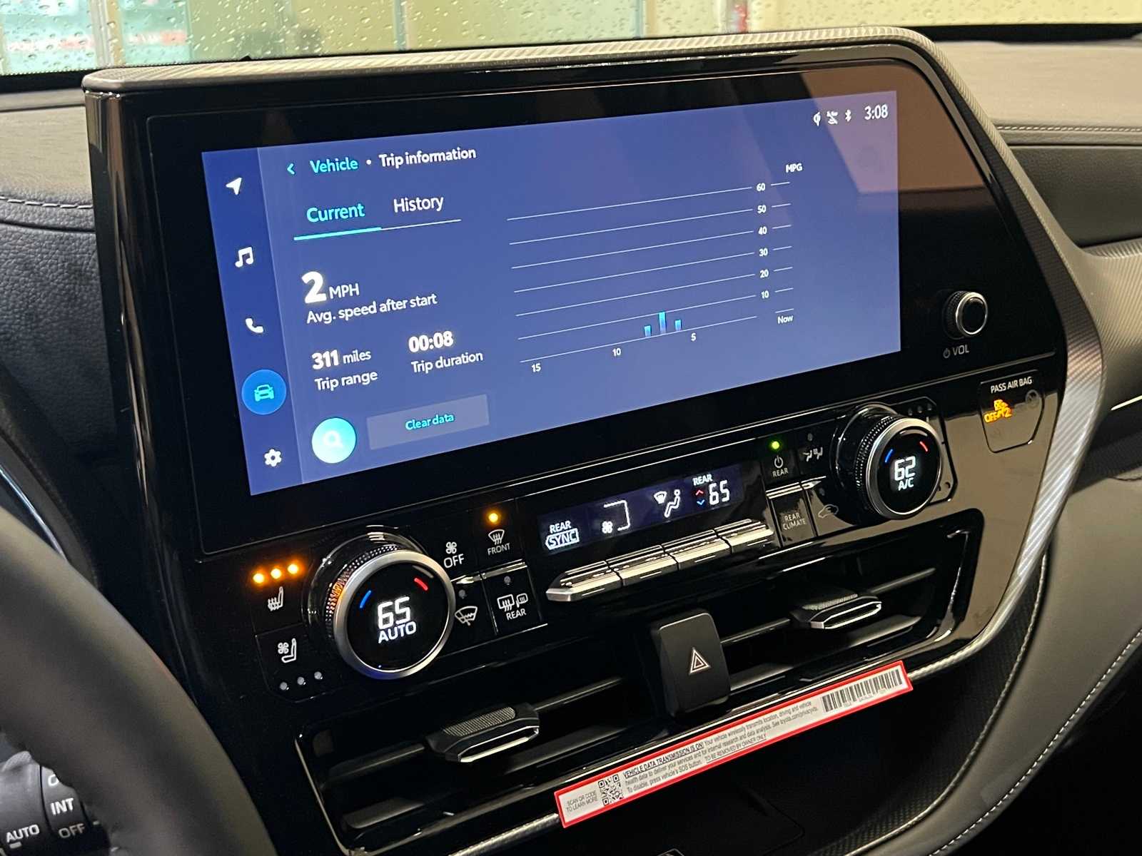 Thumbnail: 2025 Toyota Highlander - 25