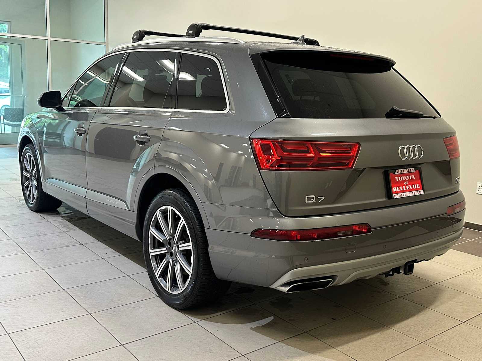 Thumbnail: 2018 Audi Q7 - 3