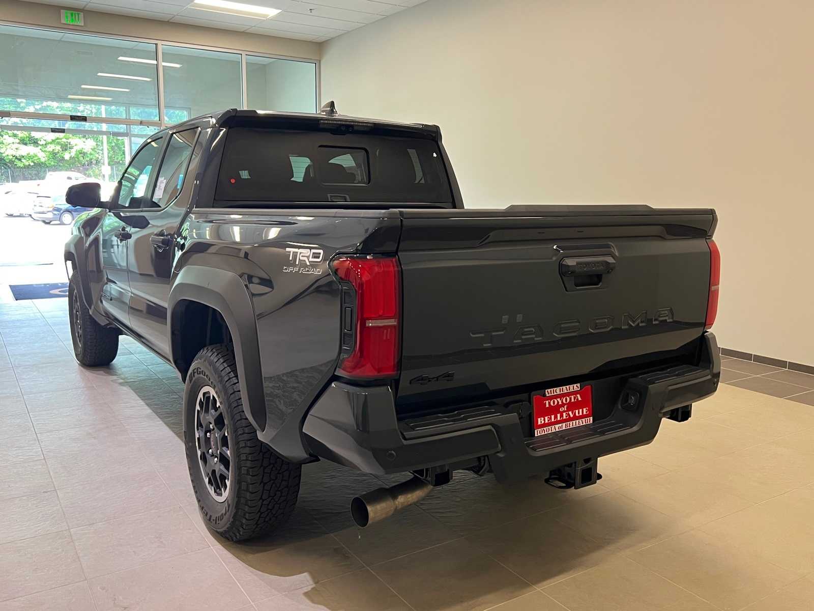 Thumbnail: 2025 Toyota Tacoma - 4