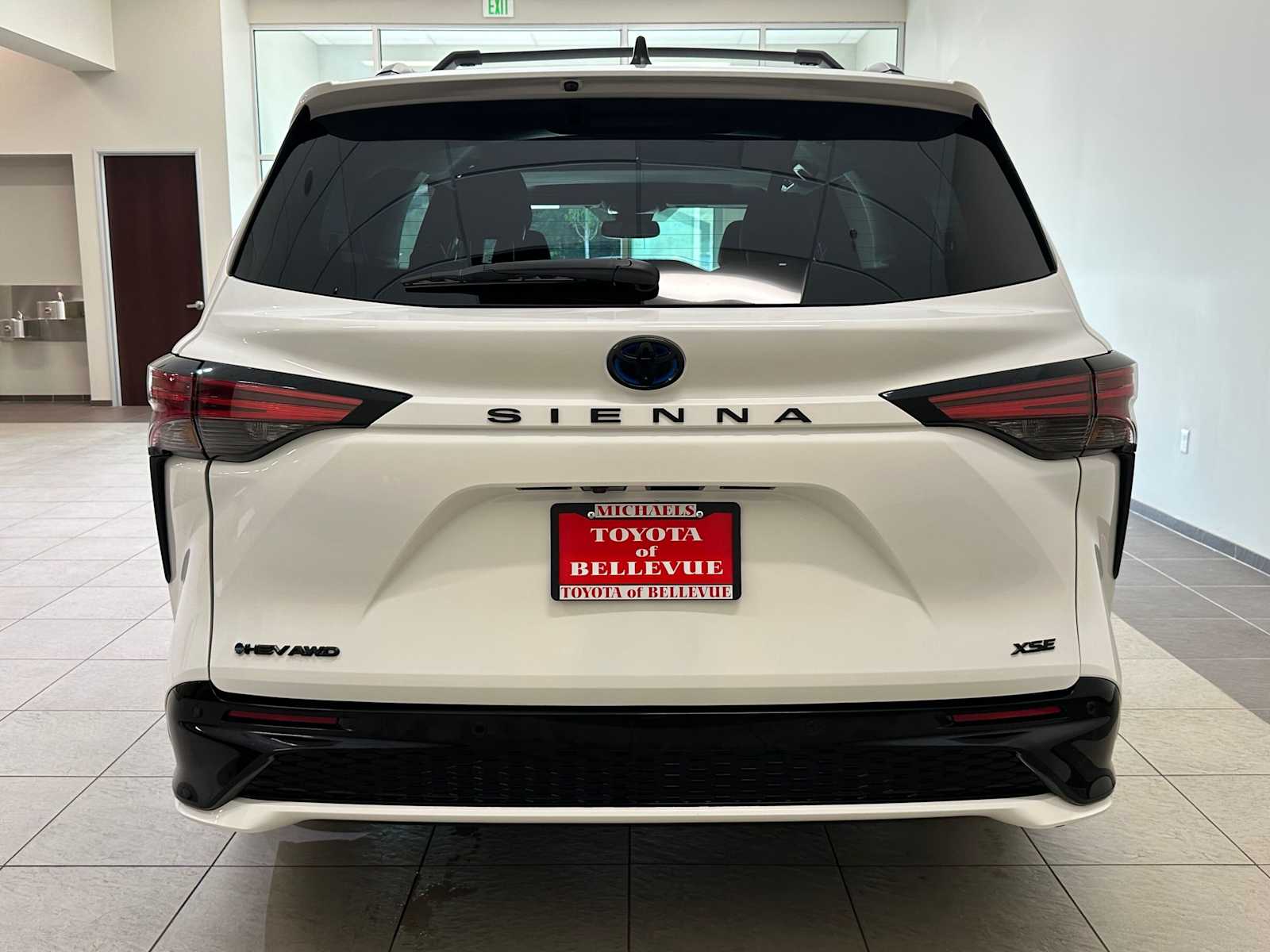 Thumbnail: 2025 Toyota Sienna - 5
