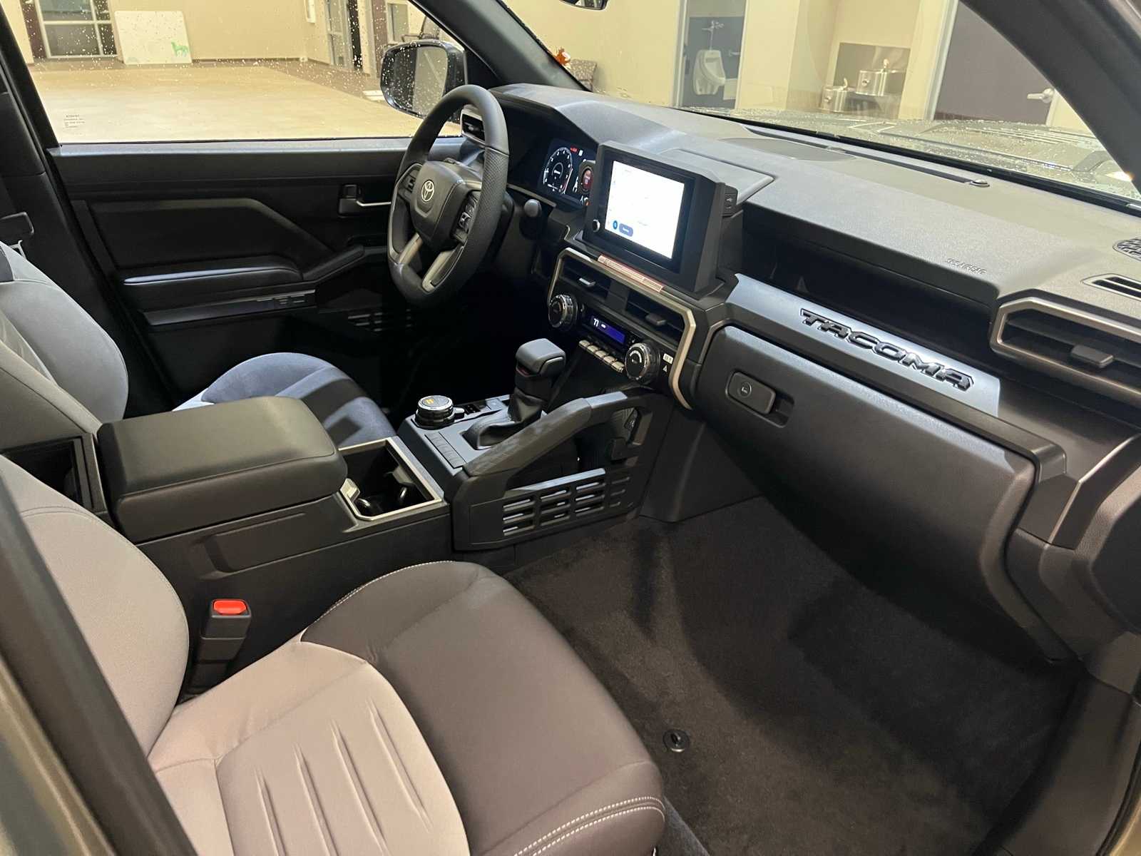 Thumbnail: 2025 Toyota Tacoma - 15