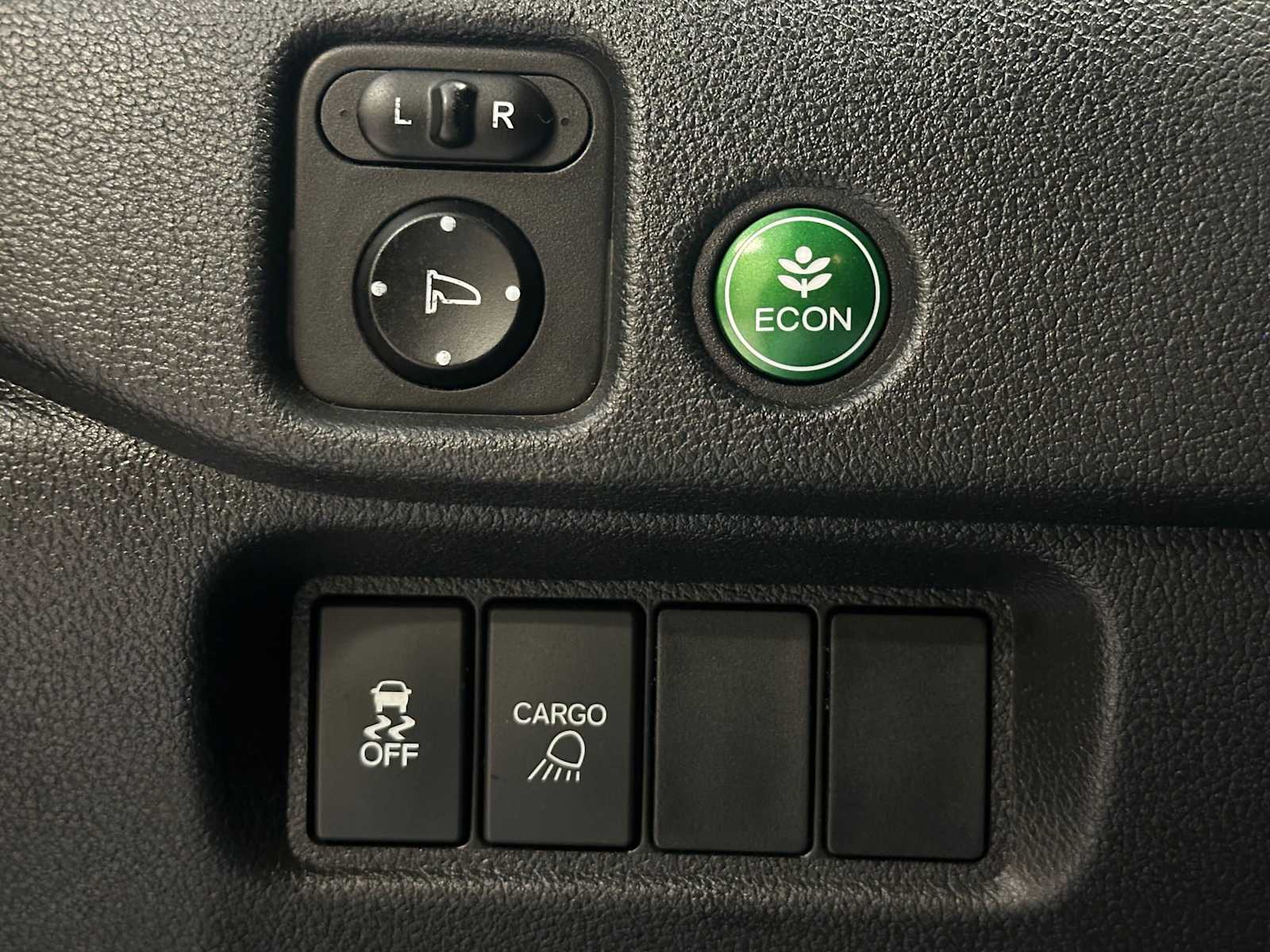 Thumbnail: 2019 Honda Ridgeline - 17