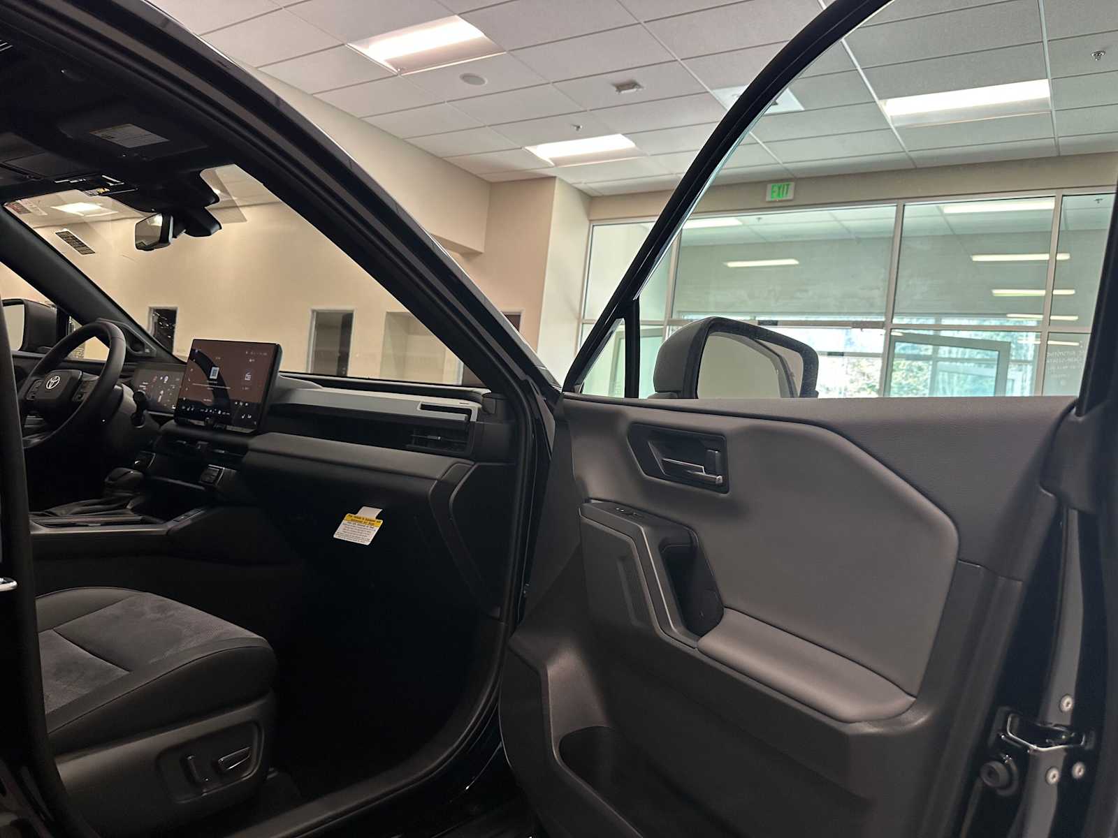 Thumbnail: 2026 Toyota RAV4 - 33