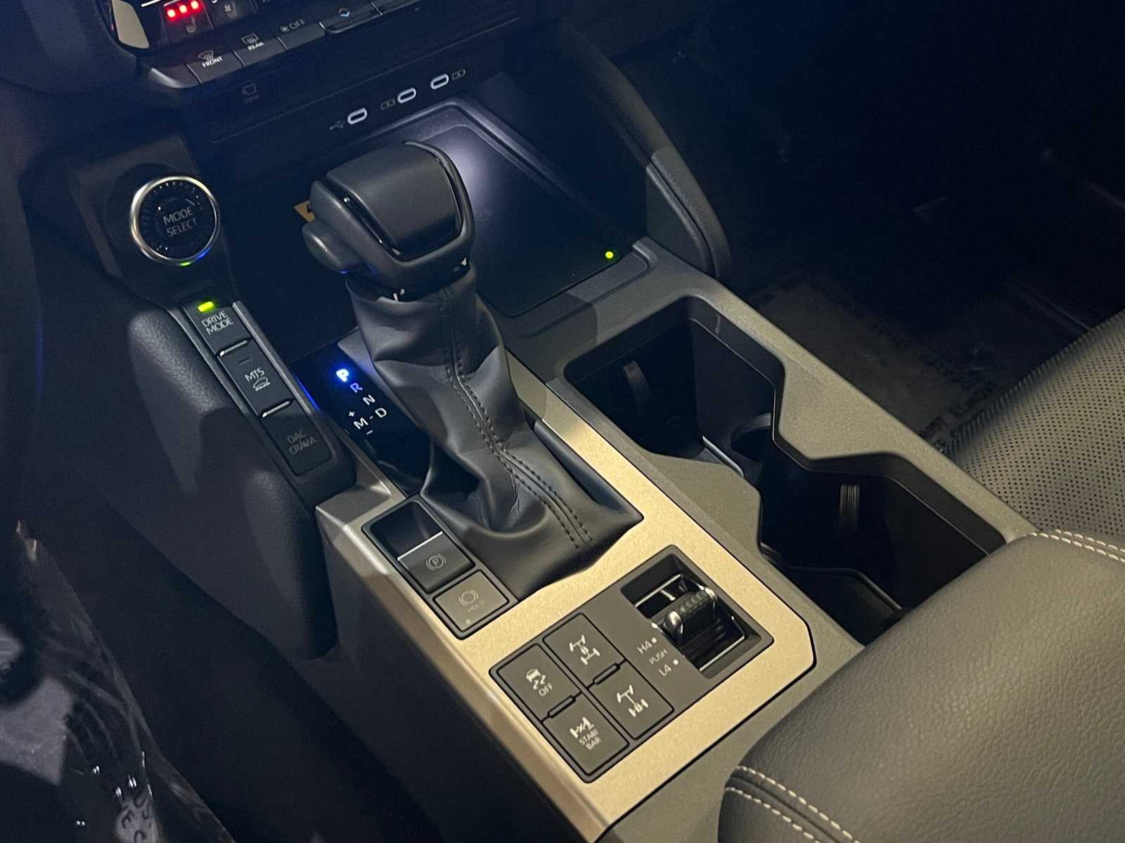 Thumbnail: 2024 Toyota Land Cruiser - 23