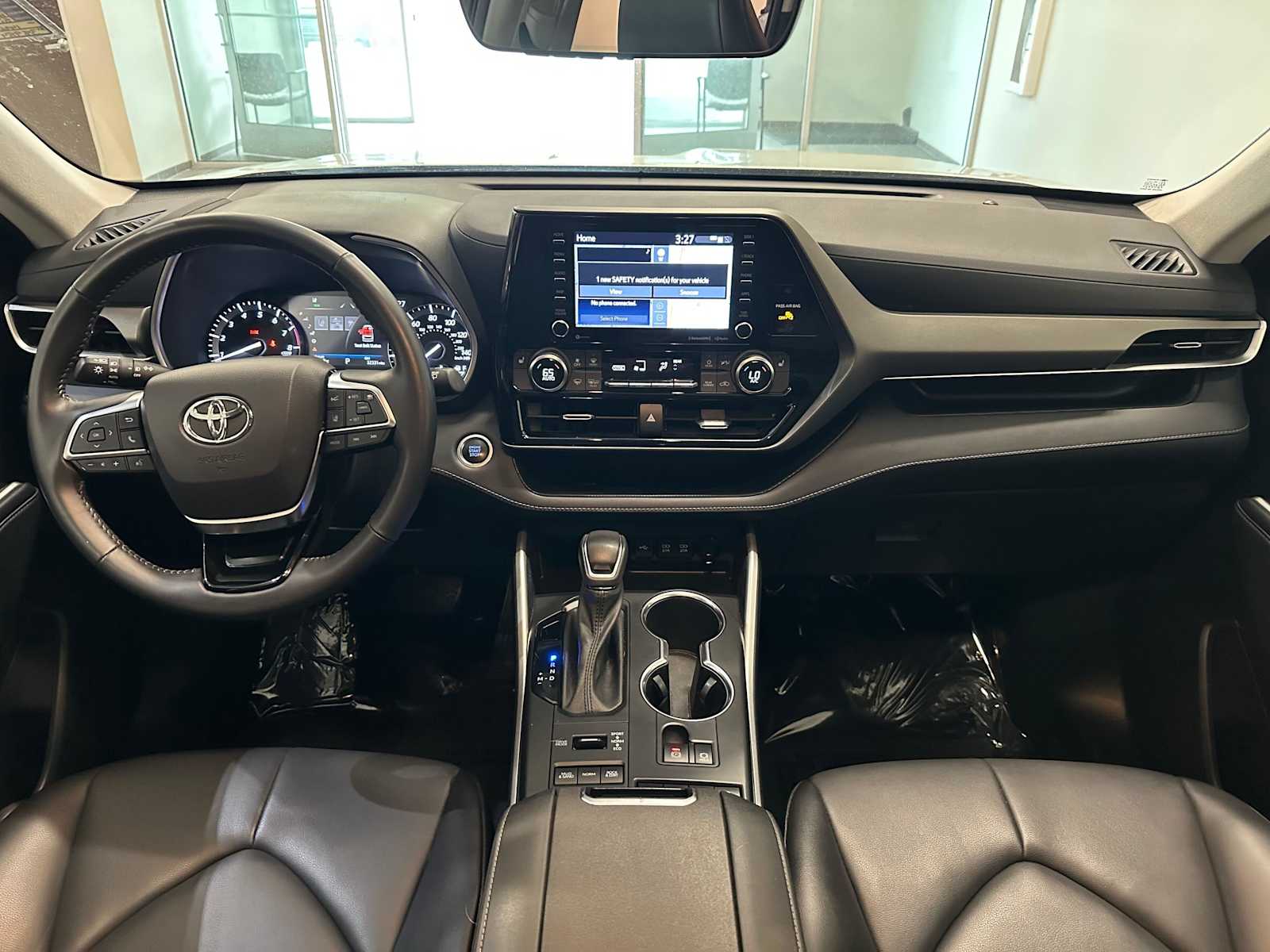 Thumbnail: 2021 Toyota Highlander - 9