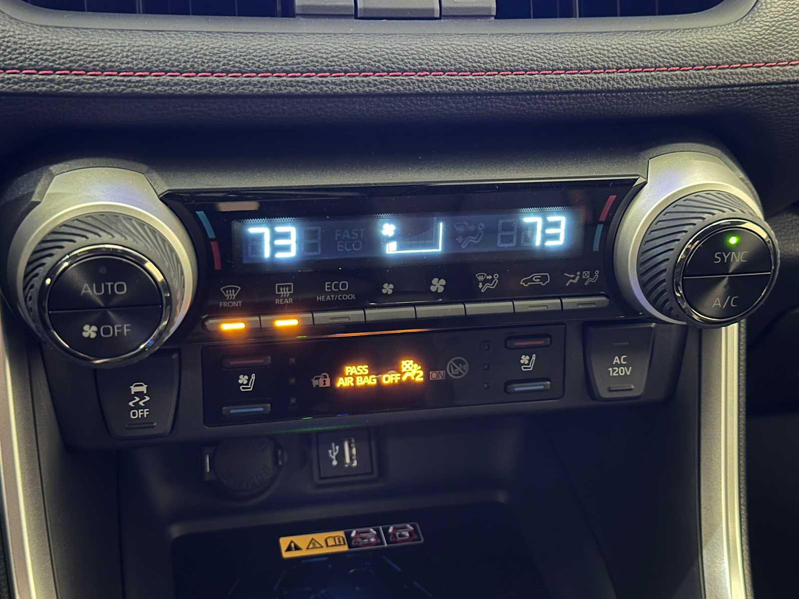 Thumbnail: 2025 Toyota RAV4 - 15