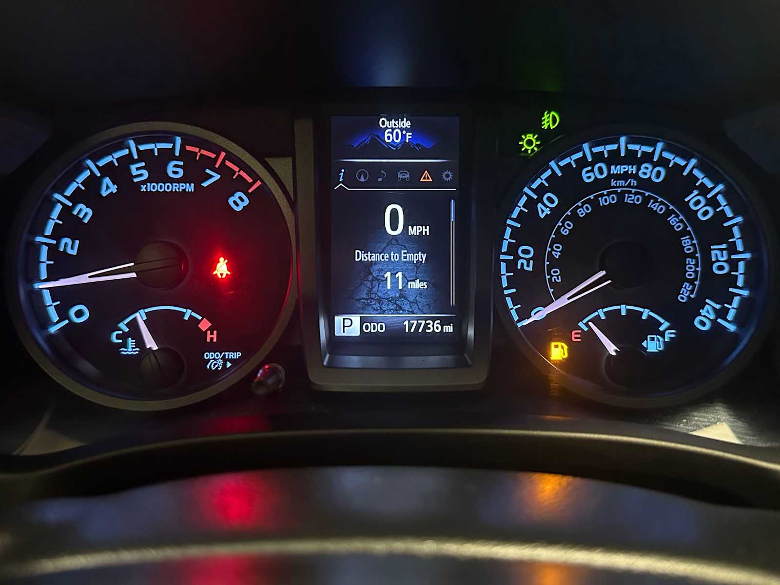 Thumbnail: 2022 Toyota Tacoma - 12