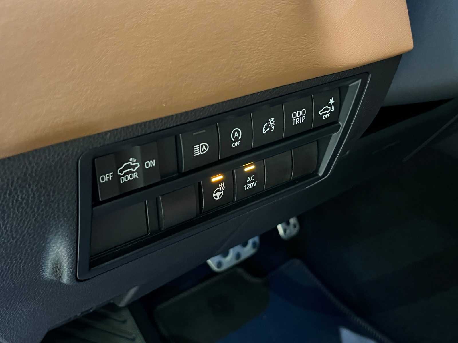 Thumbnail: 2024 Toyota Tundra - 16