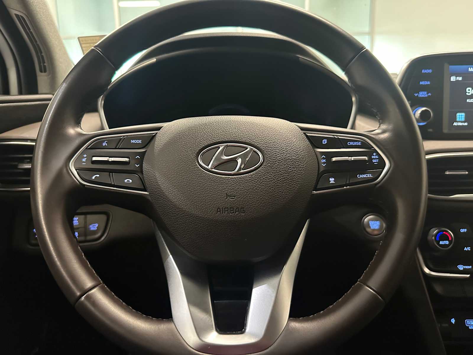 Thumbnail: 2020 Hyundai Santa Fe - 11