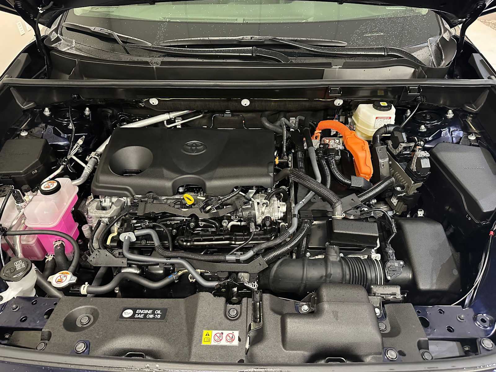 Thumbnail: 2025 Toyota RAV4 - 9