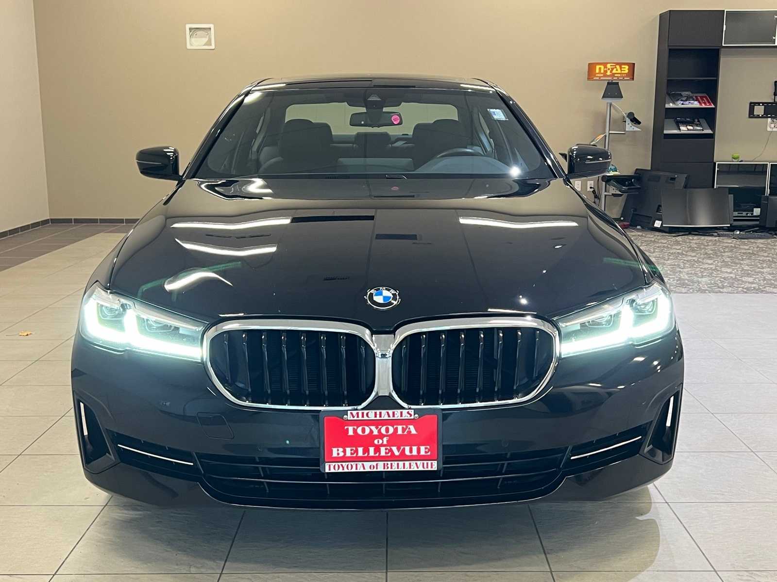 Thumbnail: 2022 BMW 5 Series - 8