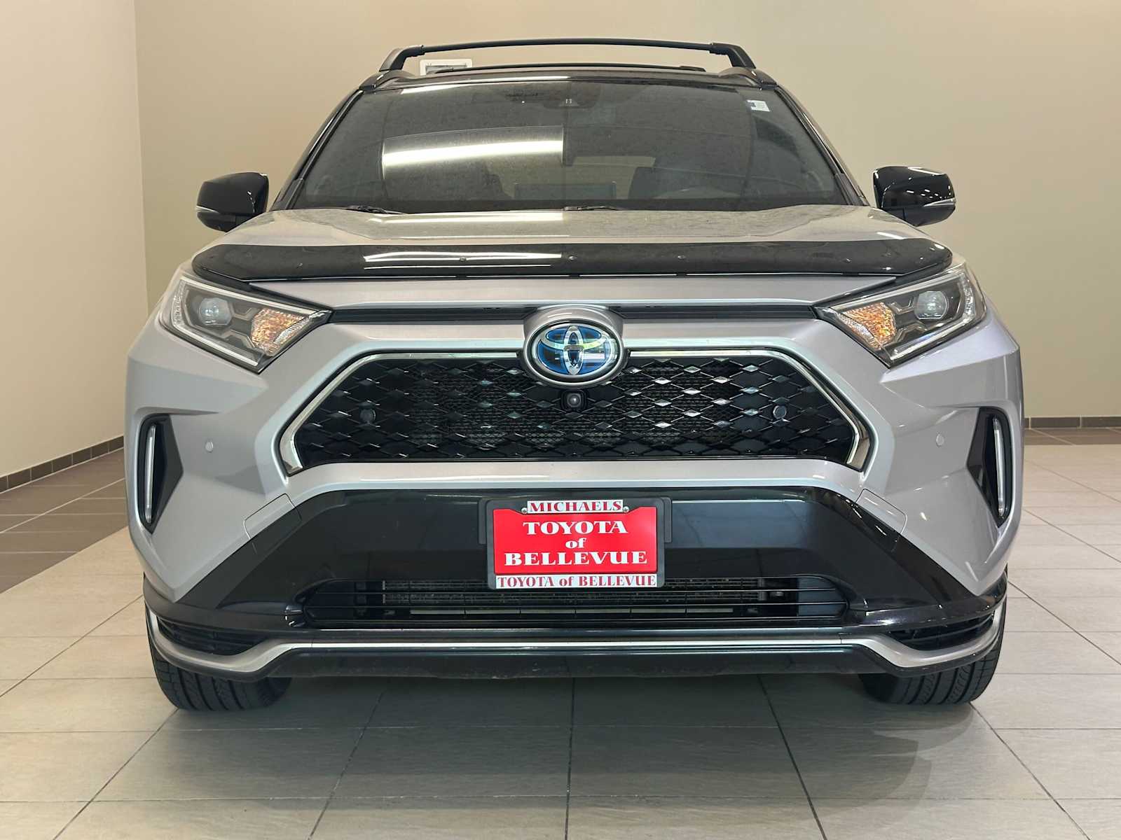 Thumbnail: 2021 Toyota RAV4 - 6