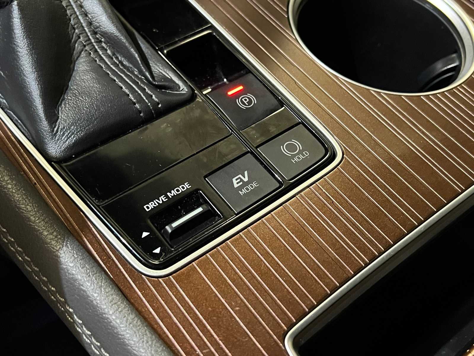 Thumbnail: 2021 Toyota Sienna - 29