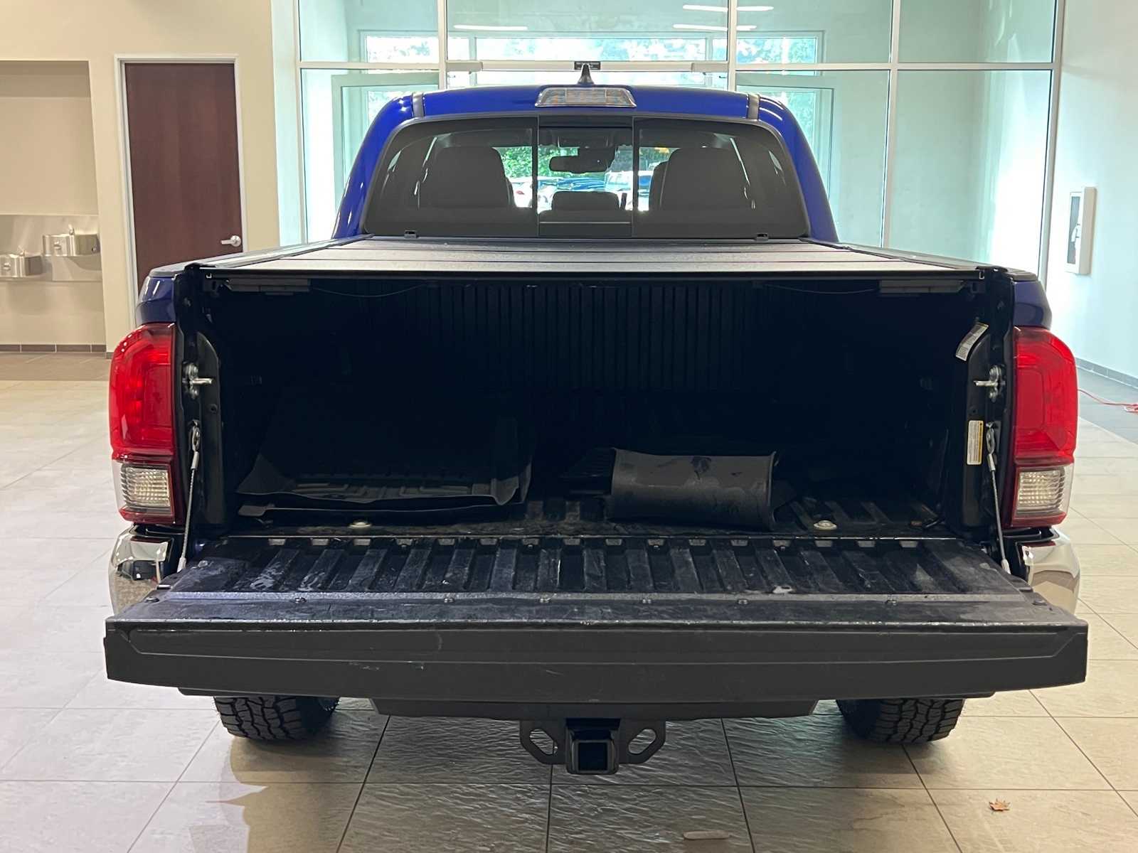 Thumbnail: 2022 Toyota Tacoma - 29