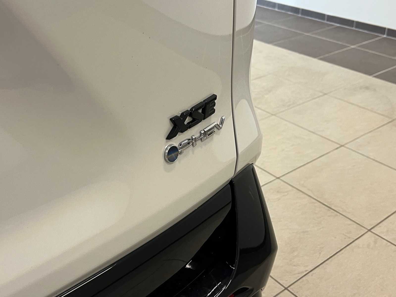 Thumbnail: 2025 Toyota RAV4 - 6