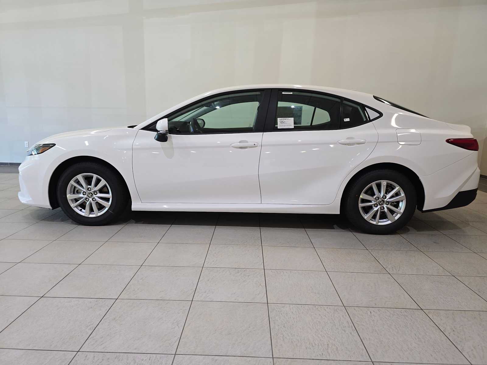 Thumbnail: 2026 Toyota Camry - 3