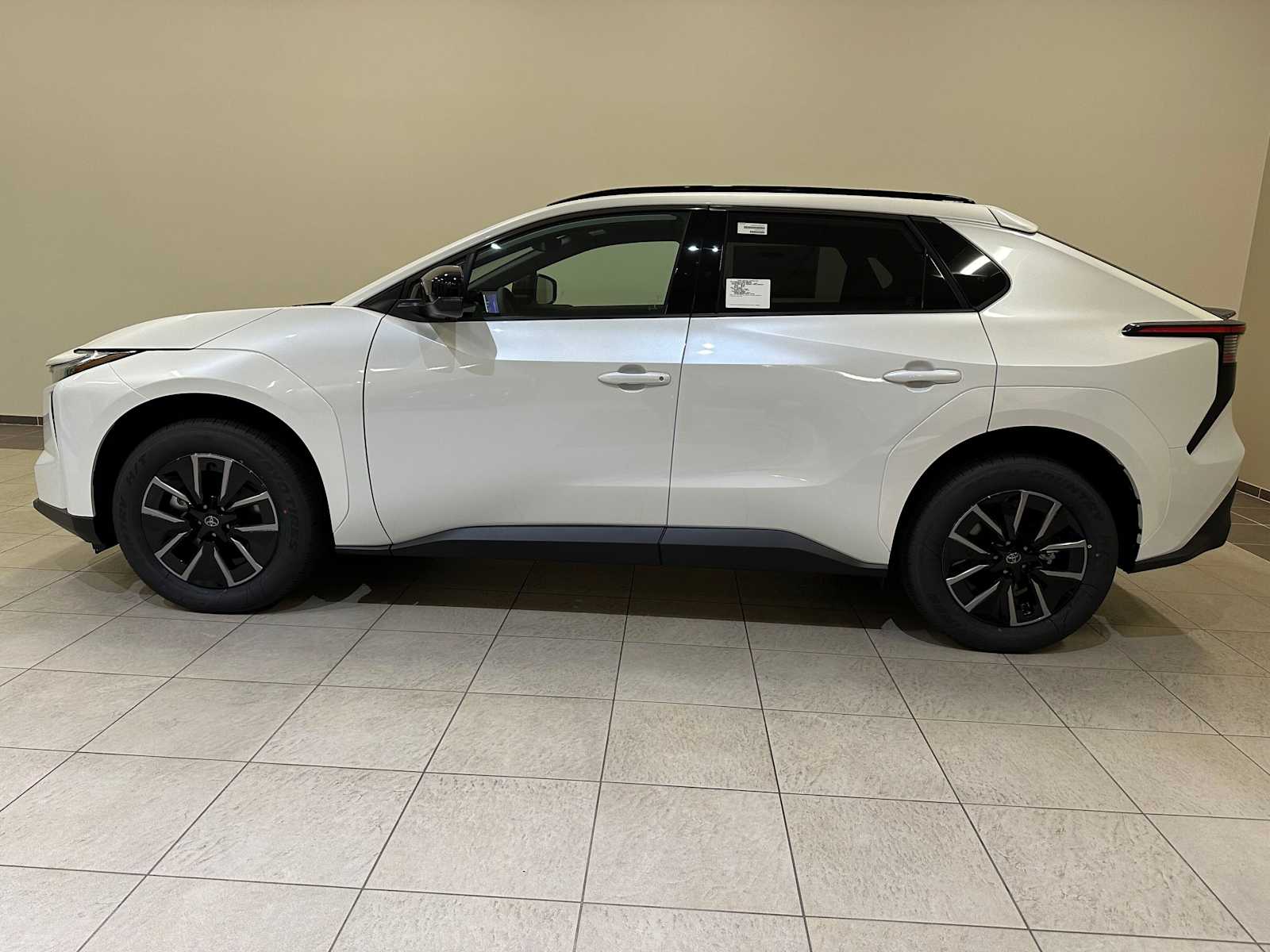 Thumbnail: 2026 Toyota bZ - 3