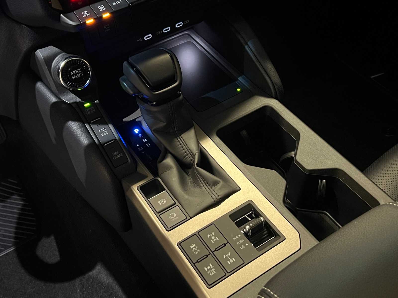 Thumbnail: 2025 Toyota Land Cruiser - 23