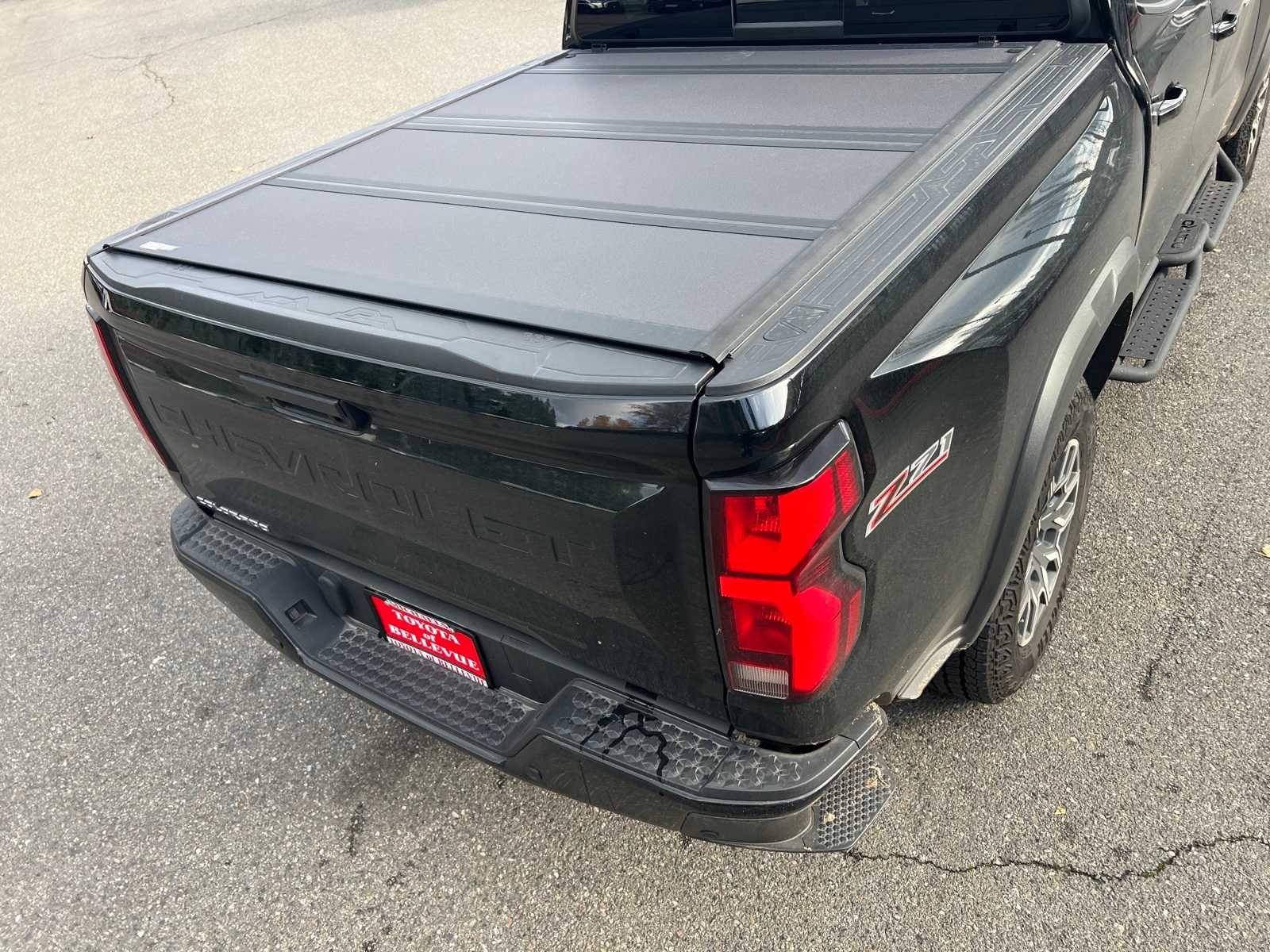 Thumbnail: 2024 Chevrolet Colorado - 11