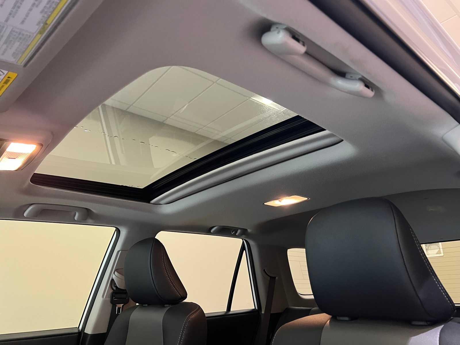 Thumbnail: 2024 Toyota 4Runner - 17