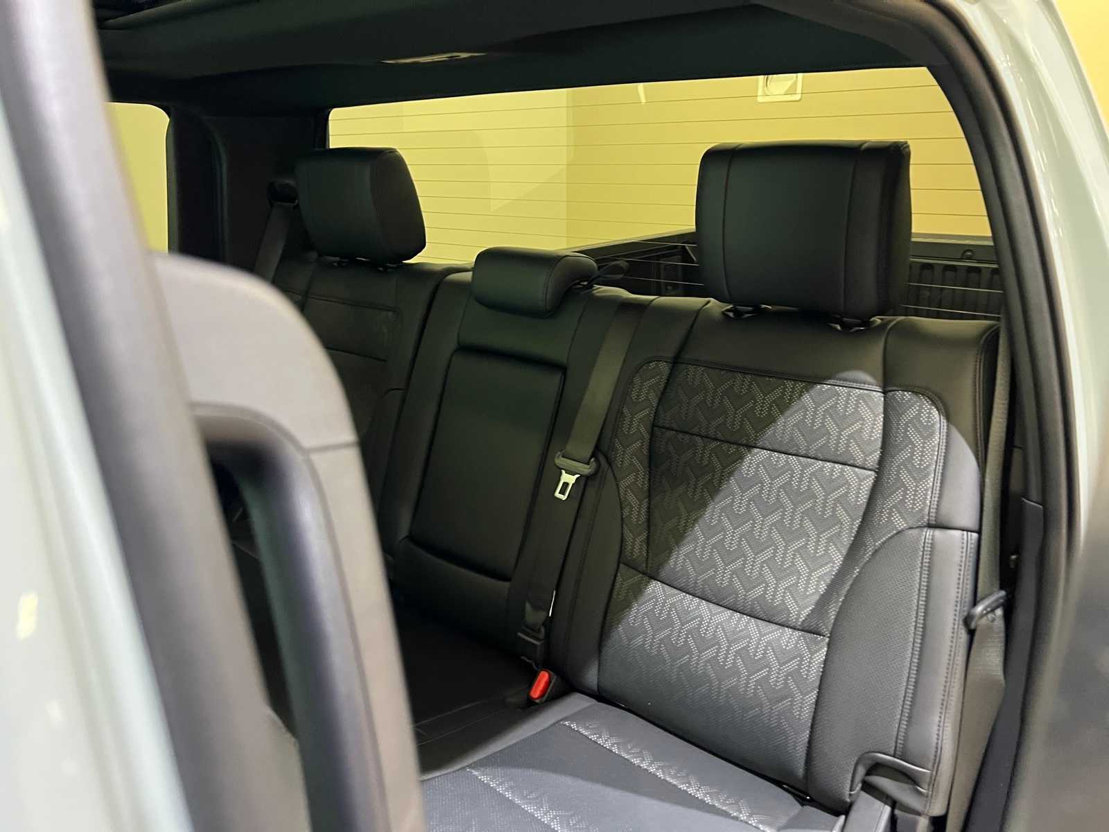 Thumbnail: 2025 Toyota Tundra - 13