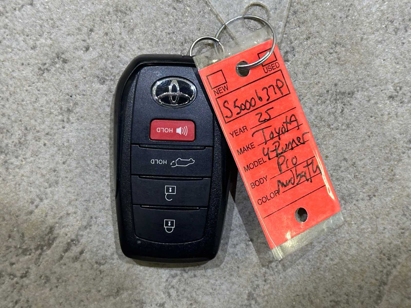 Thumbnail: 2025 Toyota 4Runner - 32