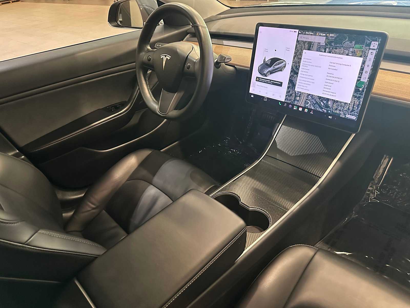 Thumbnail: 2018 Tesla Model 3 - 33