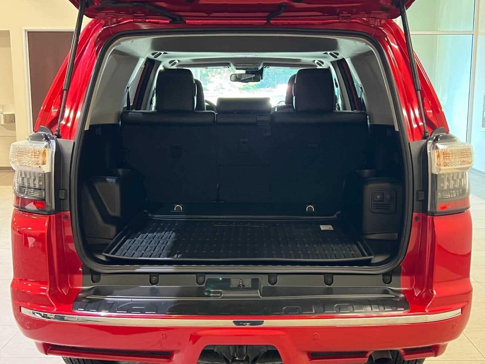 Thumbnail: 2024 Toyota 4Runner - 30