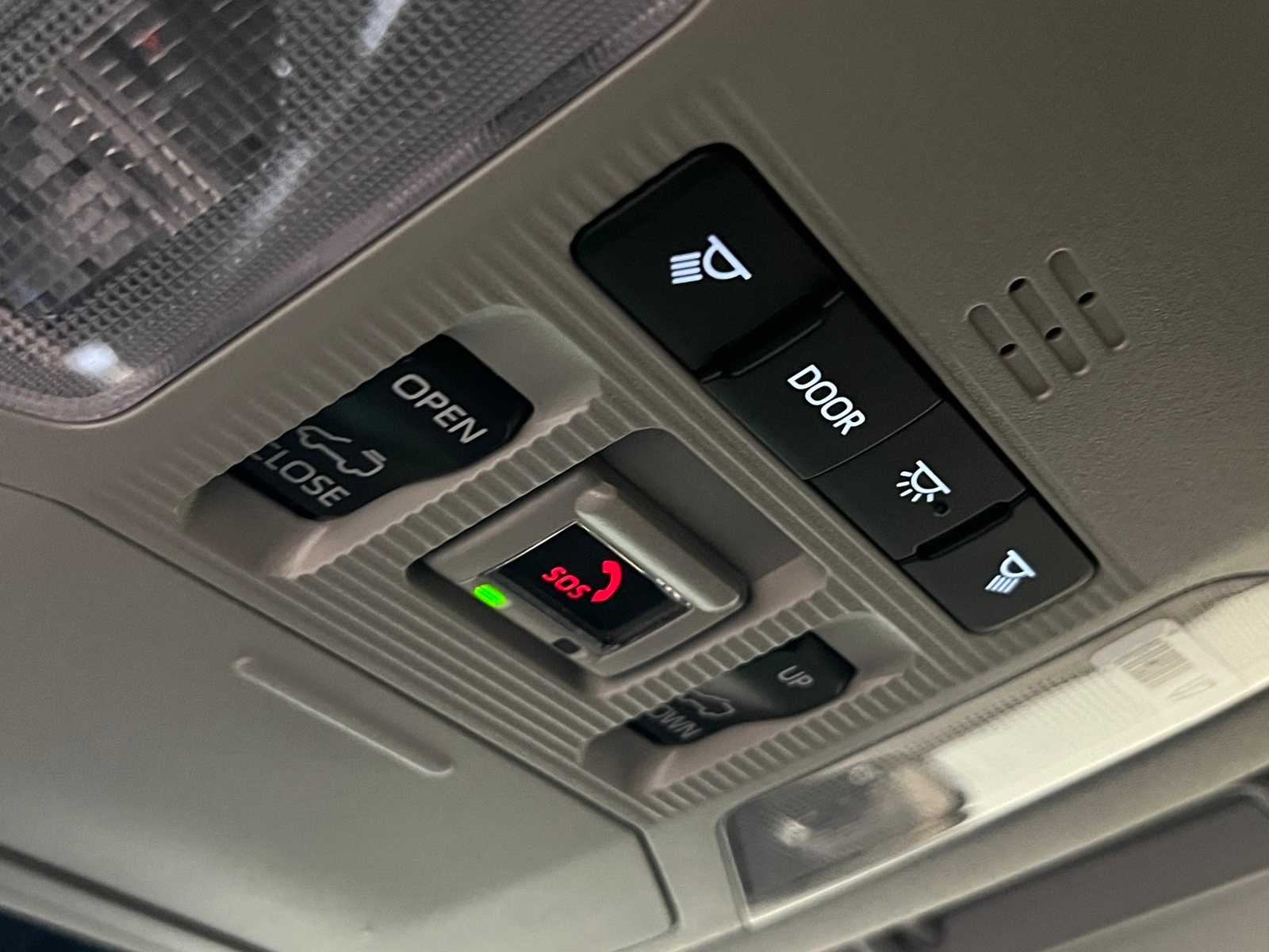 Thumbnail: 2025 Toyota RAV4 - 27