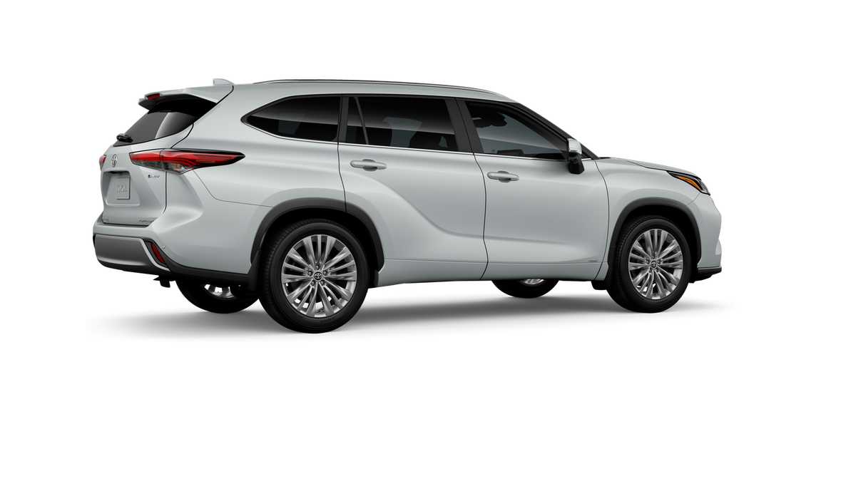 Thumbnail: 2026 Toyota Highlander - 11