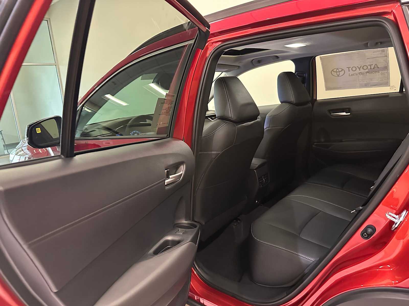 Thumbnail: 2026 Toyota Corolla Cross - 24