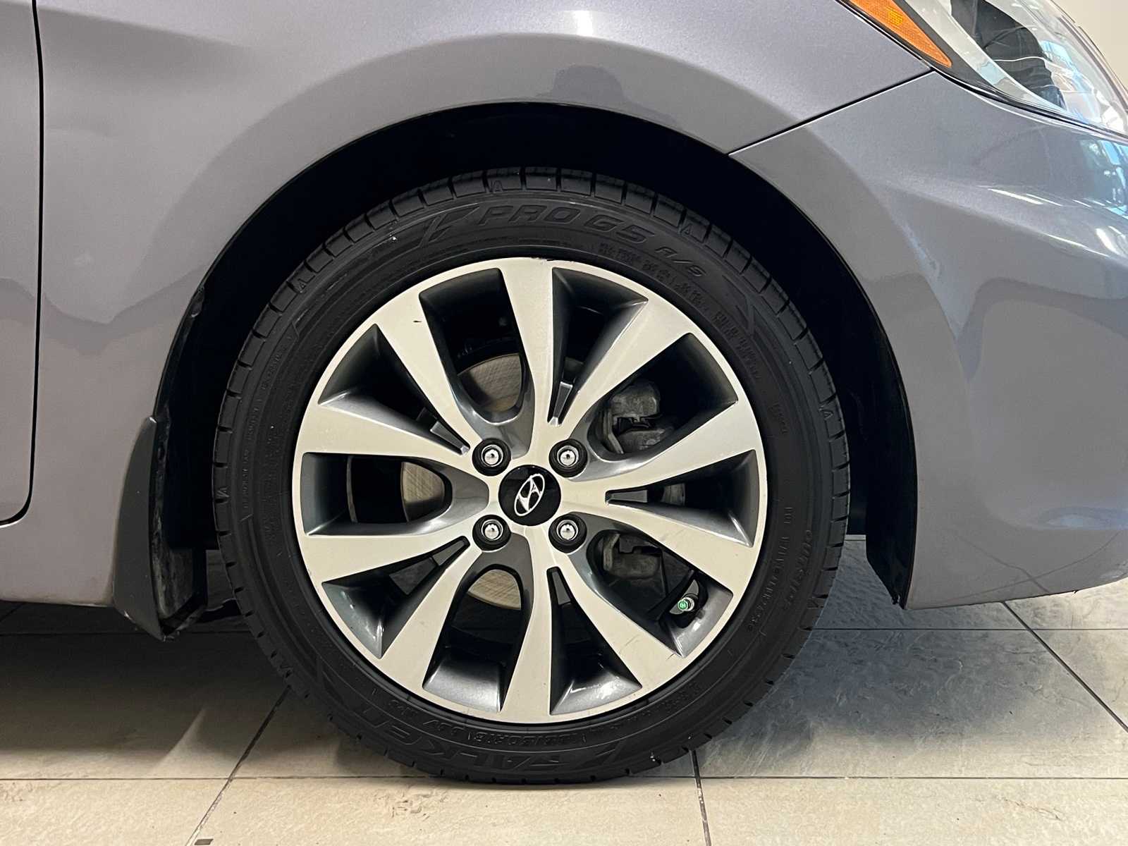 Thumbnail: 2017 Hyundai Accent - 7