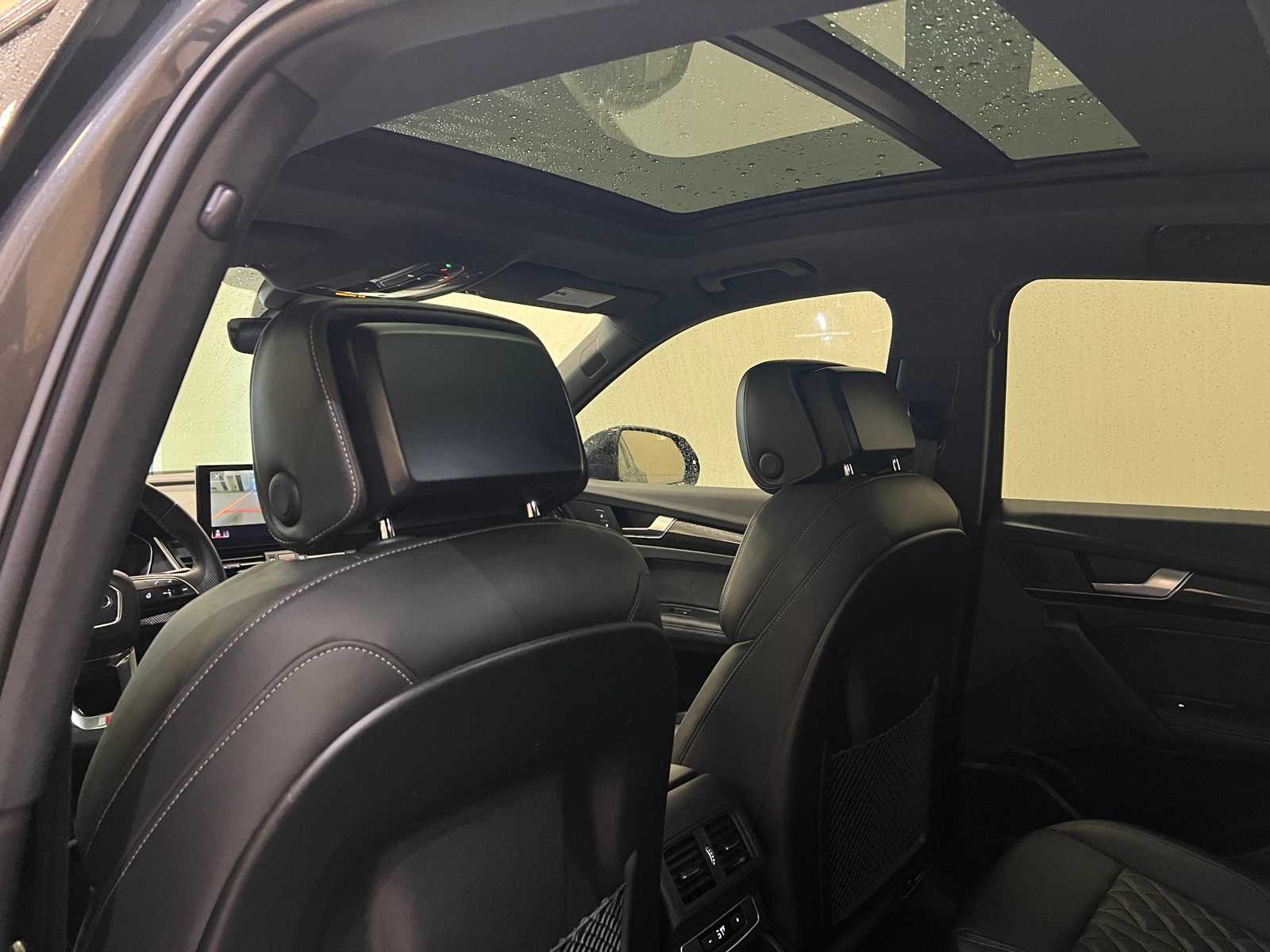 Thumbnail: 2021 Audi SQ5 - 12