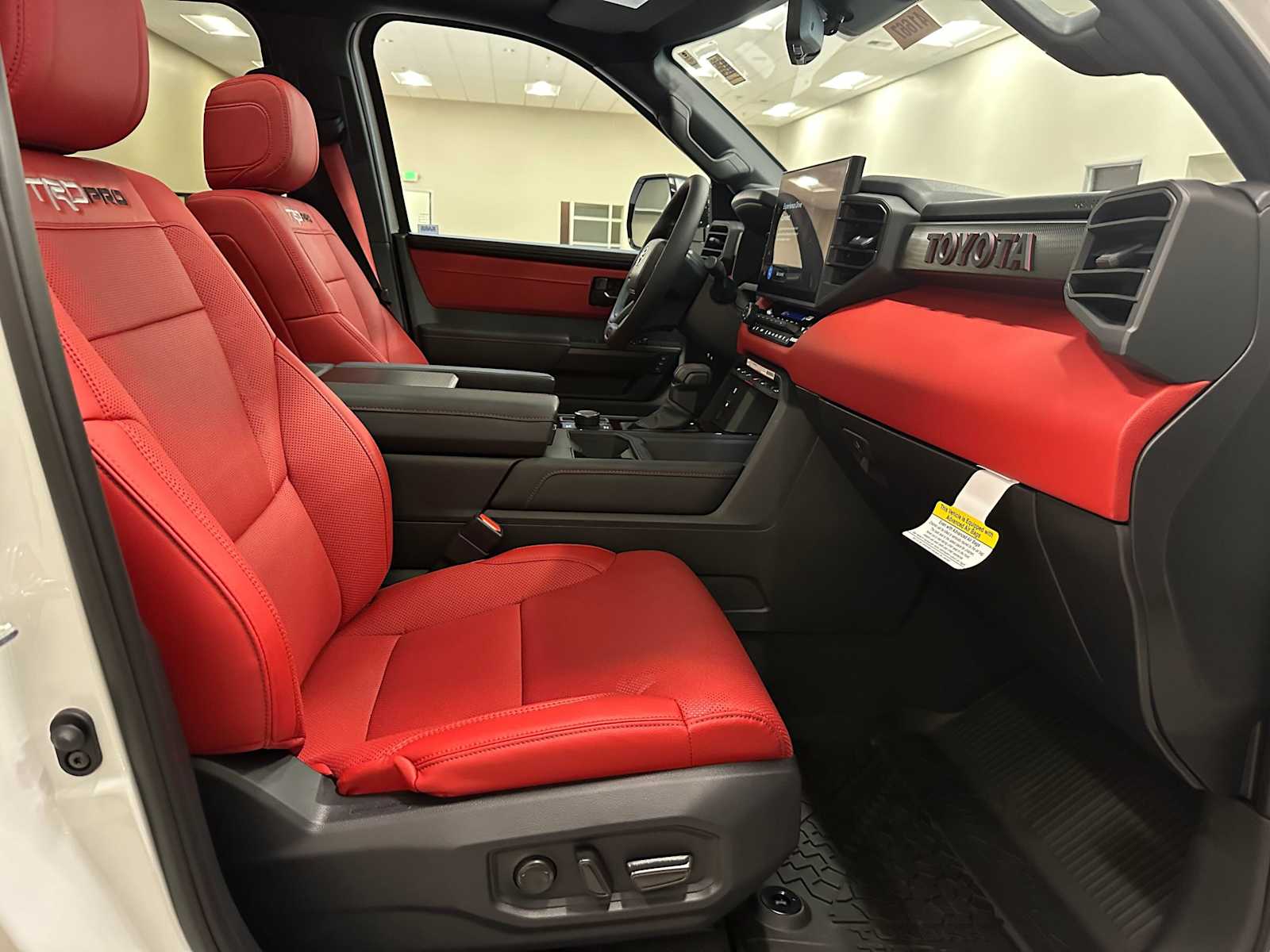 Thumbnail: 2026 Toyota Tundra - 27