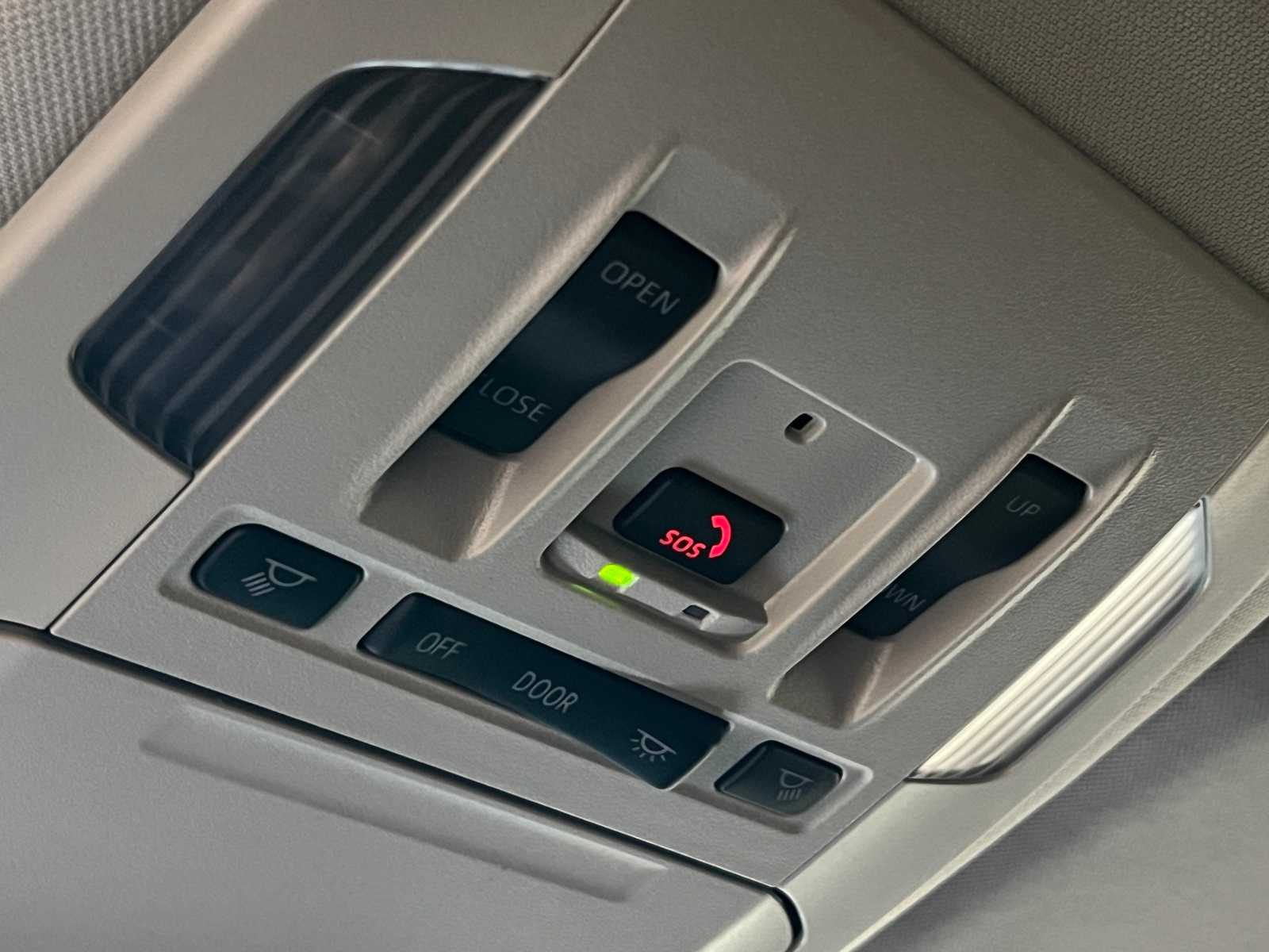 Thumbnail: 2025 Toyota Highlander - 29