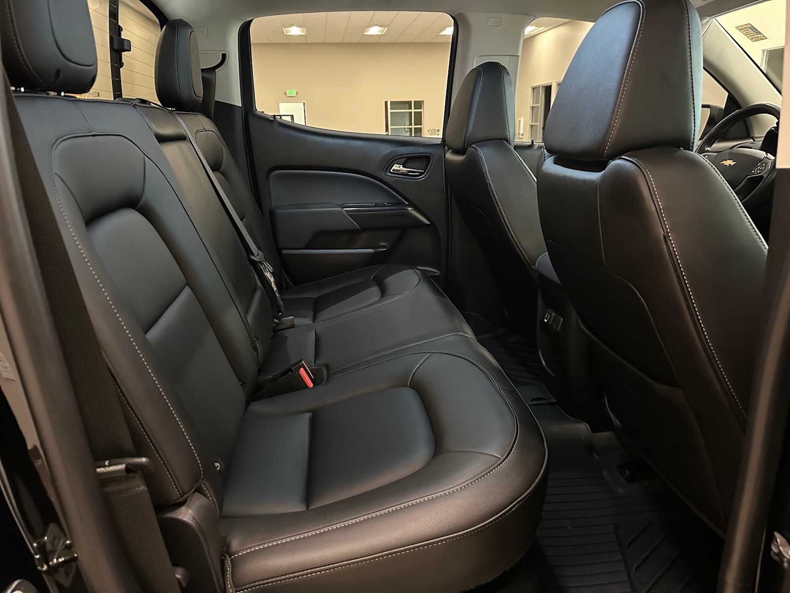 Thumbnail: 2019 Chevrolet Colorado - 25