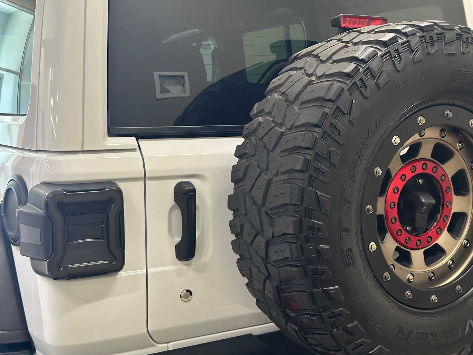 Thumbnail: 2020 Jeep Wrangler - 8