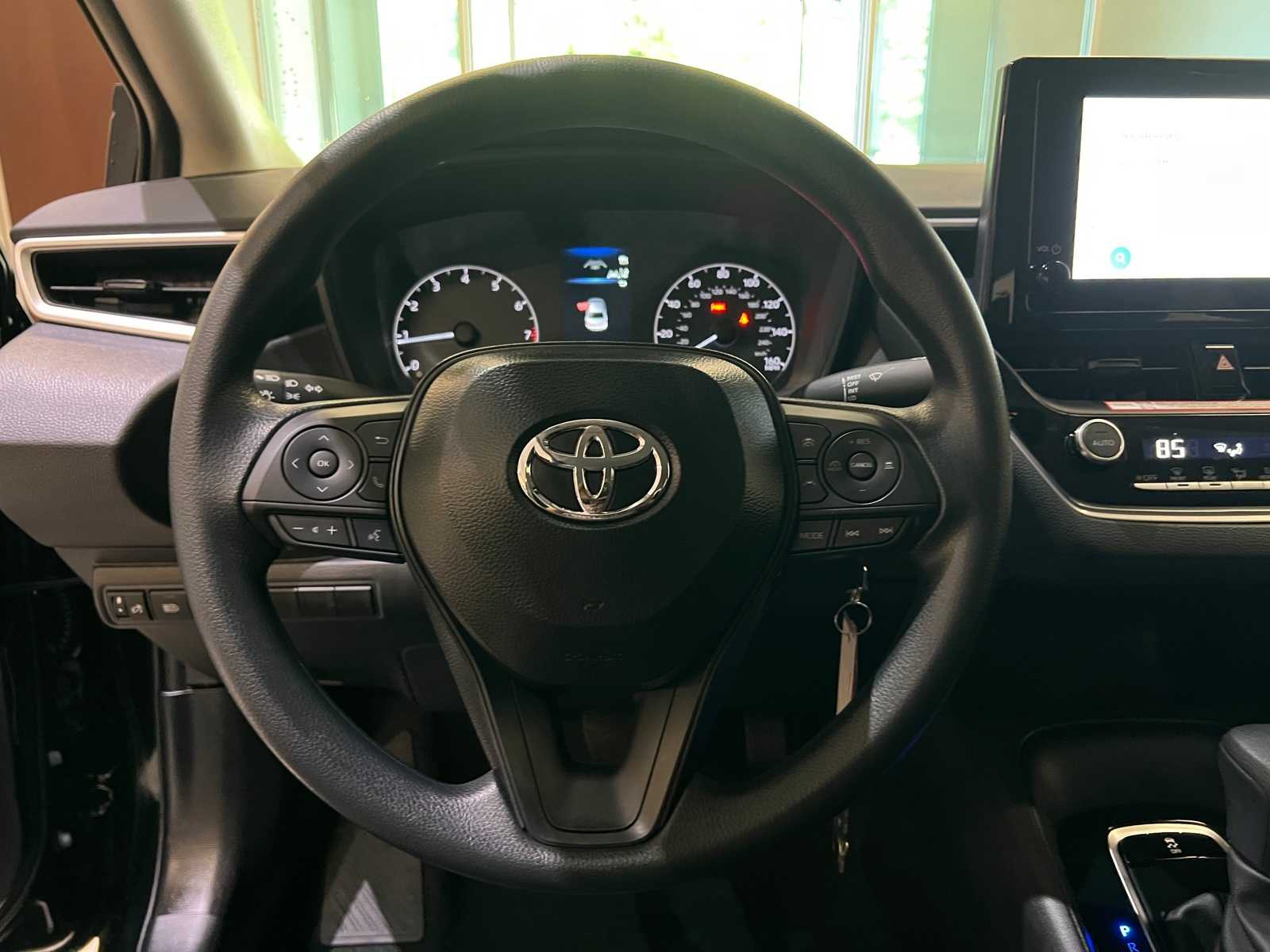 Thumbnail: 2025 Toyota Corolla - 19