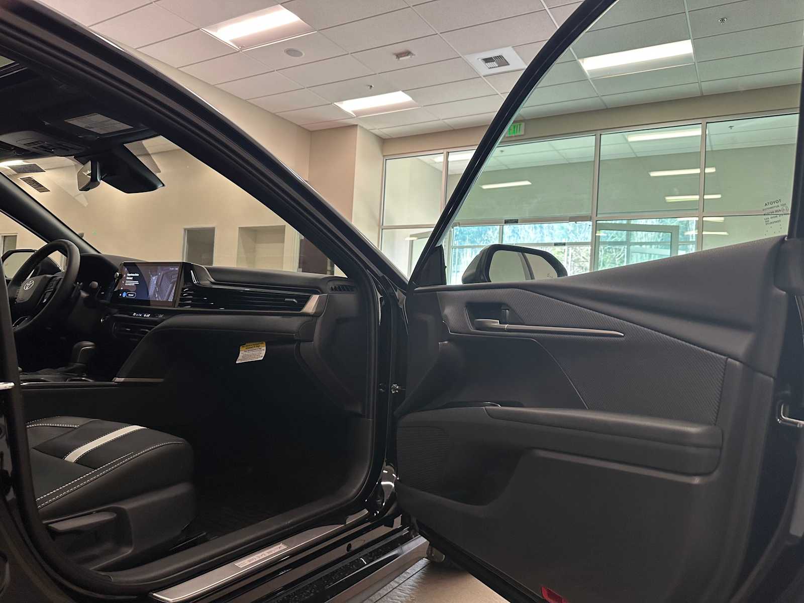 Thumbnail: 2026 Toyota Camry - 29