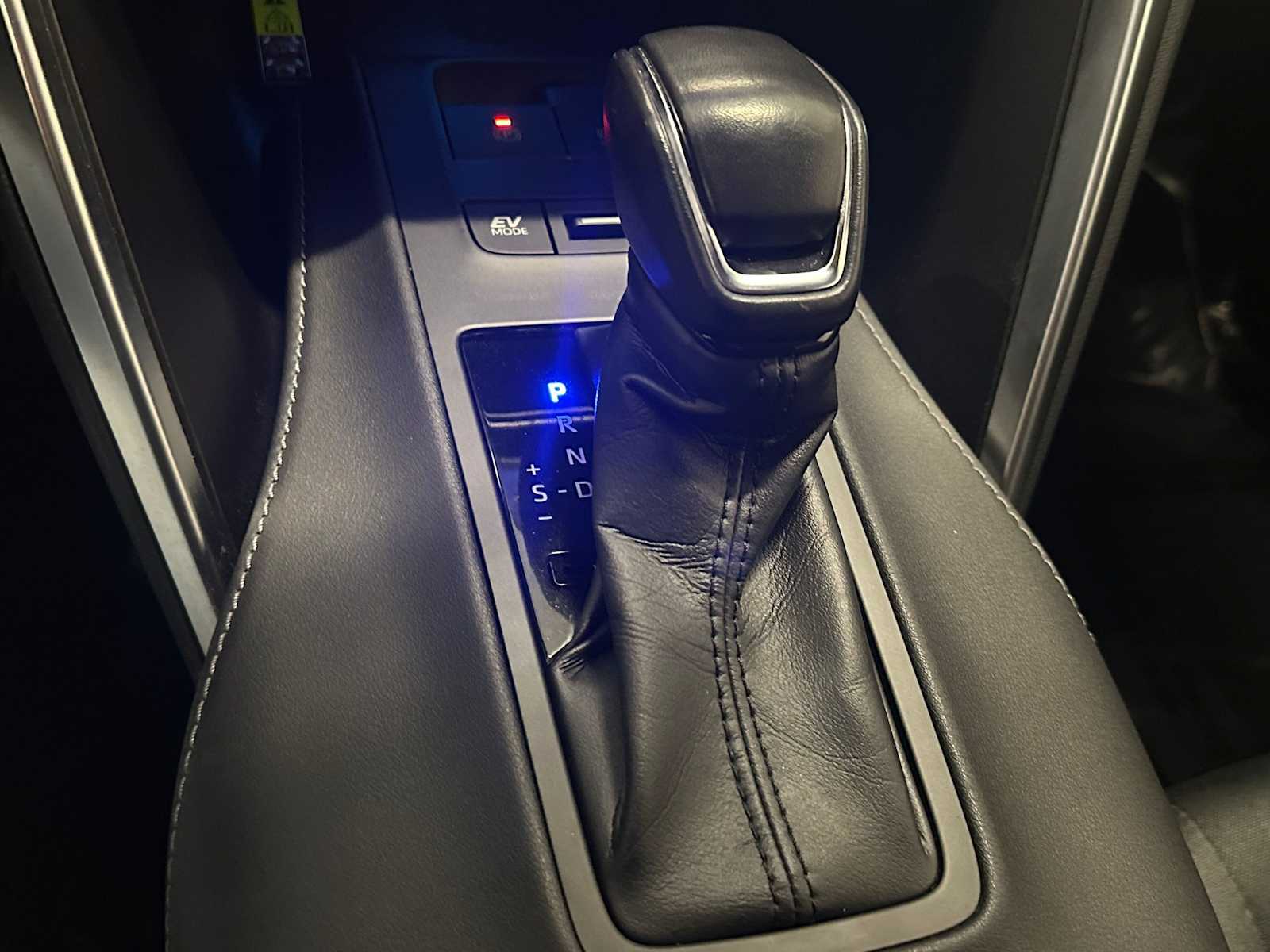 Thumbnail: 2024 Toyota Venza - 17