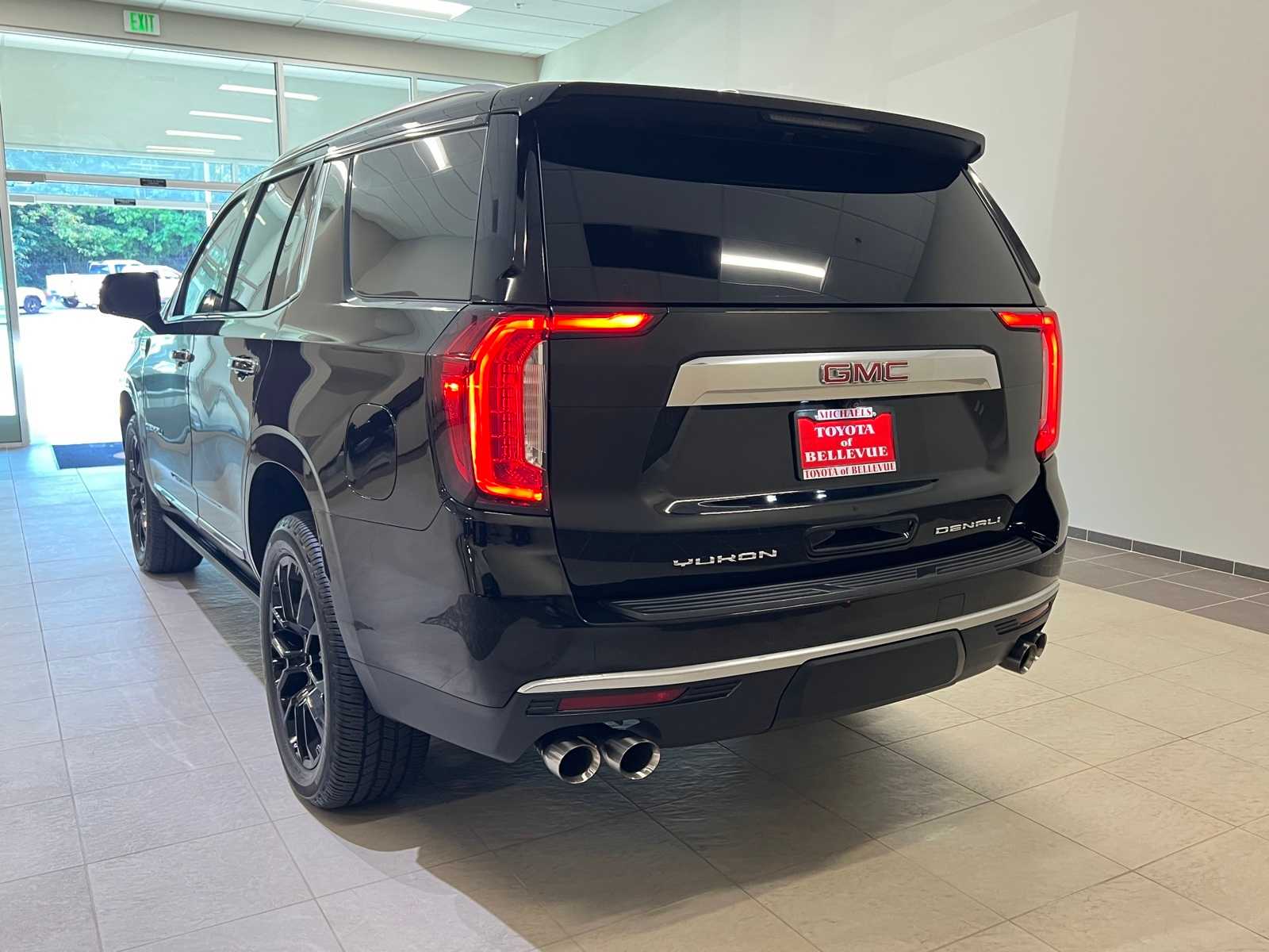 Thumbnail: 2022 GMC Yukon - 4